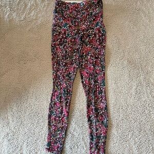 Lululemon Swift Speed High-Rise Tight 28" Size 4
Color Floral Electric Multi